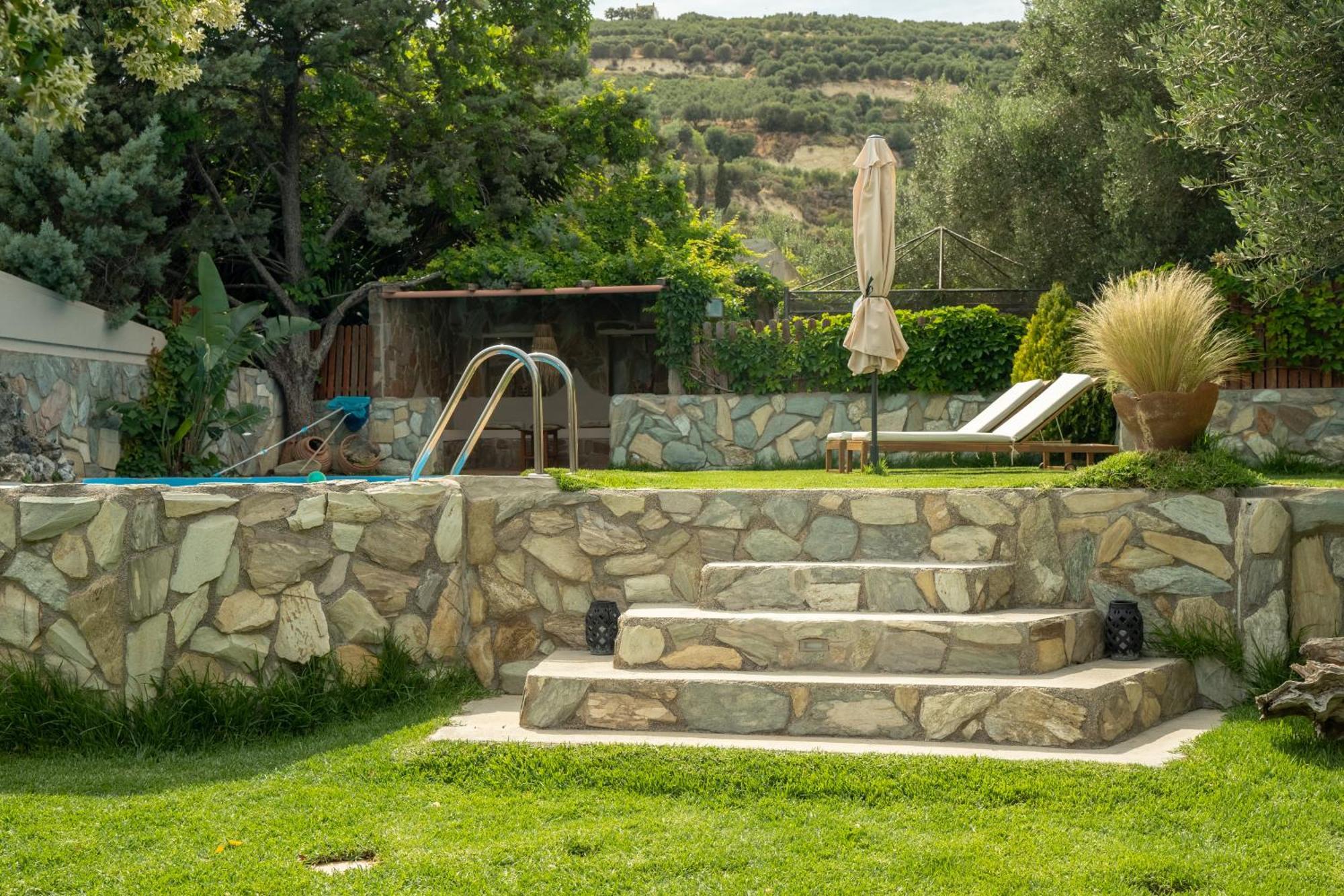 Dm Elegant And Charming Villa Foinikia  Exterior photo