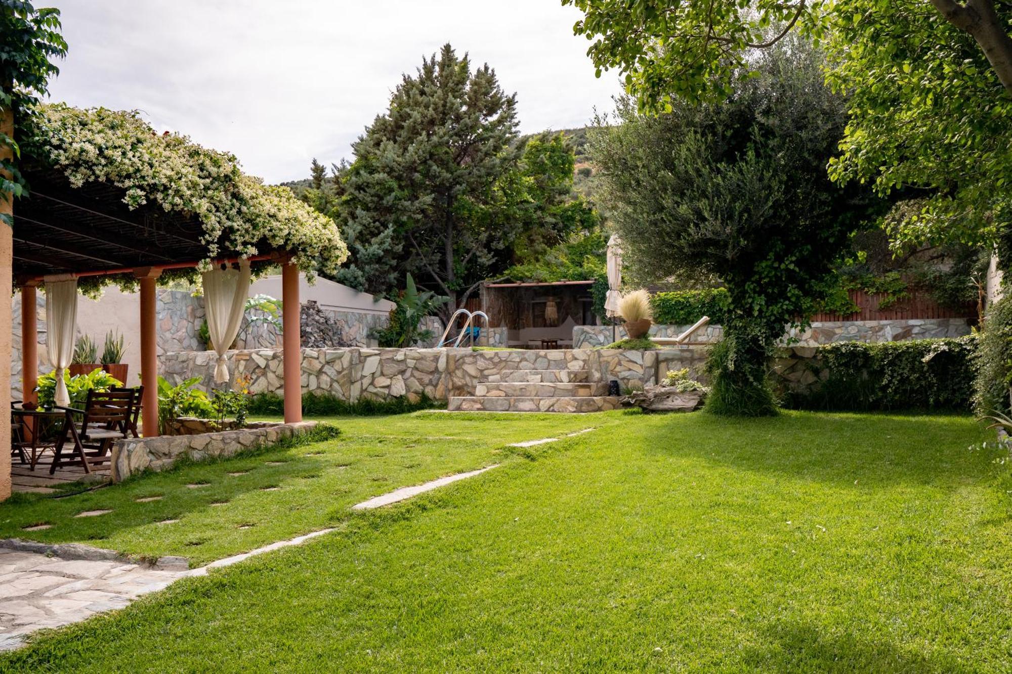 Dm Elegant And Charming Villa Foinikia  Exterior photo